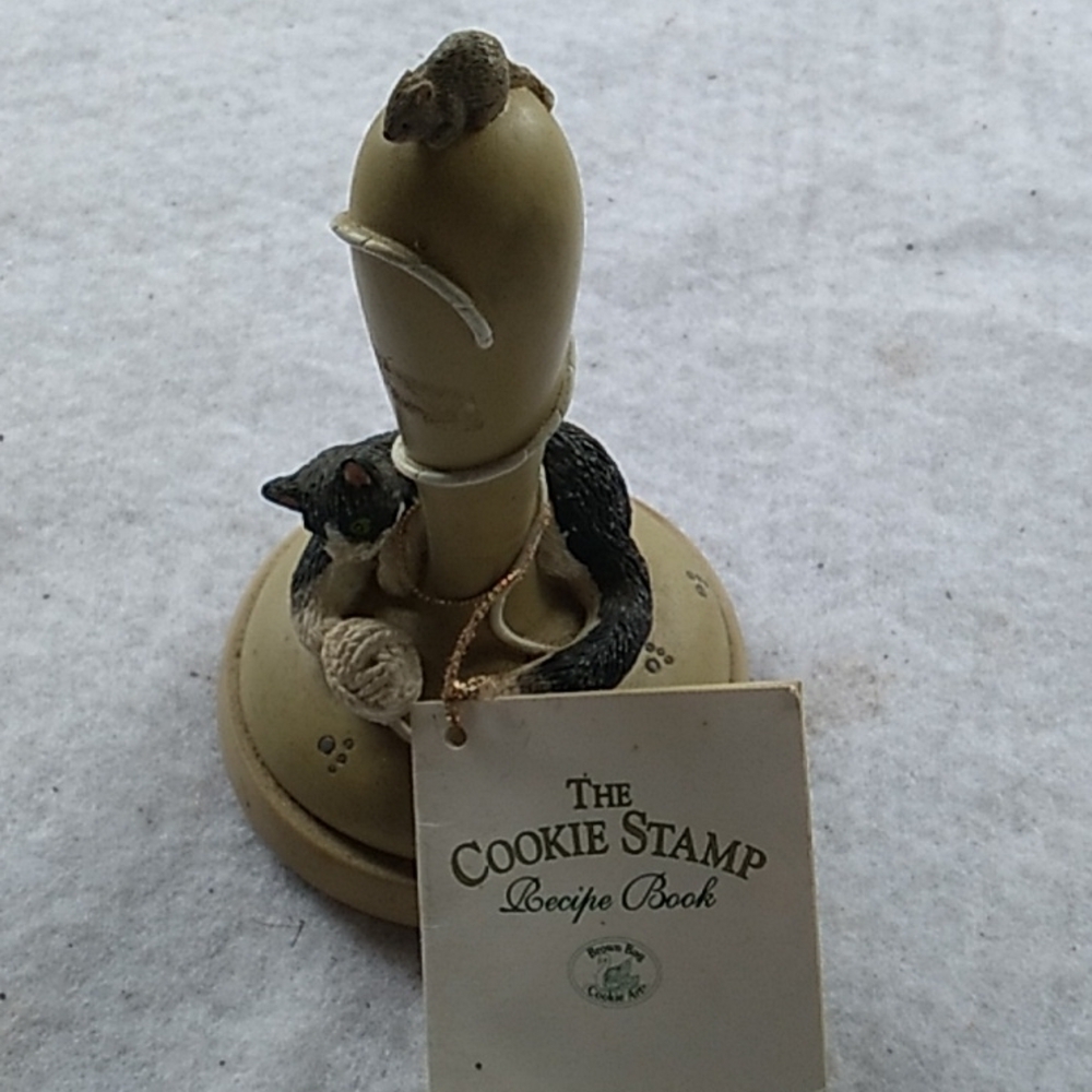 Vintage 1995 Brown Bag Cookie Art cat mouse cookie stamp